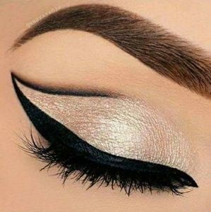 Meet your Posher, Nuria